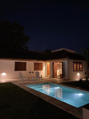 Casa Franklin, A media cuadra de la laguna!